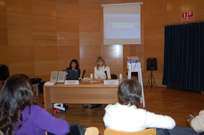 ripollet-igualtat-dia-de-les-dones-xerrada-040308004.JPG