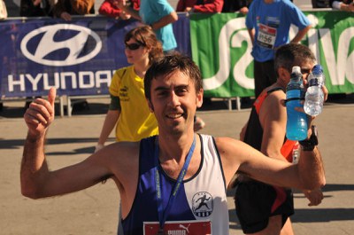 La RUA participa al Campionat d'Espanya per equips i la Marató de Barcelona .