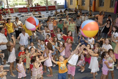 FESTA MAJOR 2008: Tallers infantils i jocs gegants amb MimaJocs.