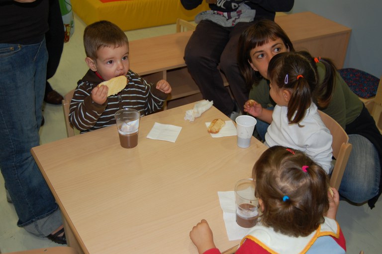 ripollet-edu-llar-infants-181008-3.JPG