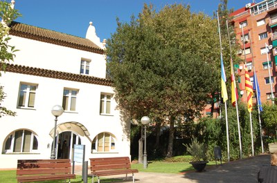 Comunicat de l'Ajuntament de RipolletEs declaren dos dies de dol oficial.