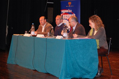 L'exjugador blaugrana Julio Alberto visita Ripollet dins el programa 'Enganxa't a l'esport'.