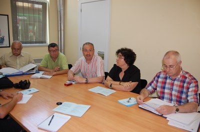 Es crea a Ripollet l'Aula d'Extensió Universitària per a la gent gran.