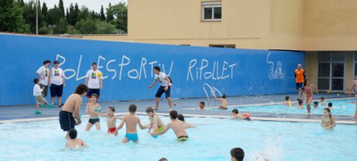 Torna la Bibliopiscina durant el mes de juliol .