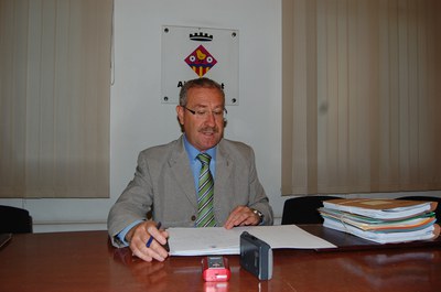 Es convoca una sessió extraordinària del Ple Municipal.