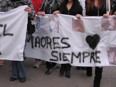 Més de 200 persones surten al carrer en record de Maores .