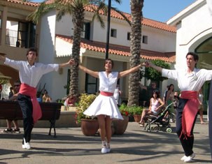 Ripollet Sardanista celebra el 34è aniversari de l'entitat.