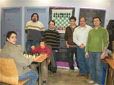 El Club d'Escacs Ripollet participa en competicions oficials.