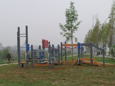 S'inaugura l'estructura d'oci per a la gent gran de Ripollet.