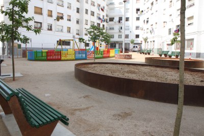 La Generalitat avalua la Llei de Barris a Can Mas.