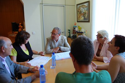 ripollet-pol-subdelegada-govern-feosl-visita-260810024.JPG