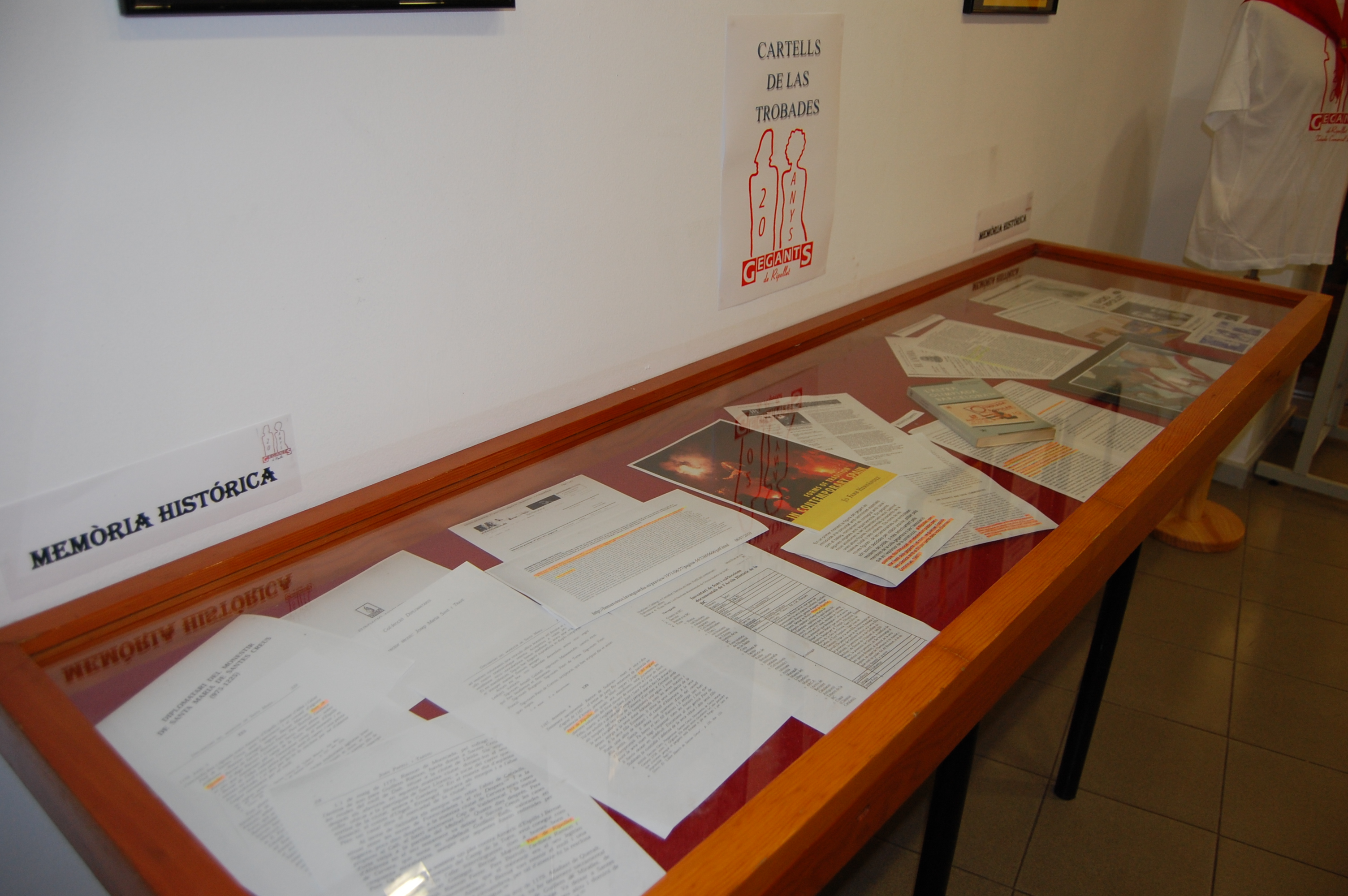 ripollet-cul-exposicio-gegants-130910011.JPG