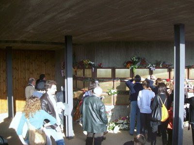 Gran afluència a l'homenatge als soldats morts a la batalla de l'Ebre.