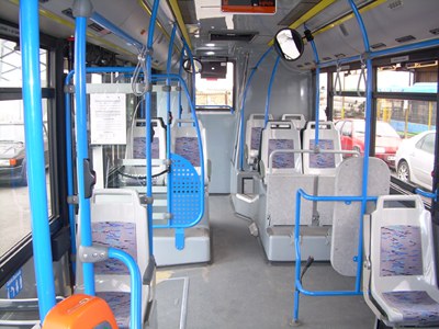 Nou servei de bus entre Barcelona i alguns polígons industrials vallesans.