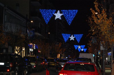 Les llums de Nadal il·luminen Ripollet.