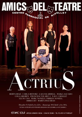 Actrius mostra les enveges entre bambolines.