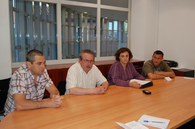 Municipals 2011Una línia urbana d'autobús i el Tram-Vallès, punts claus del programa d'ERC.
