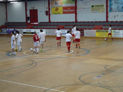 Resultats esportius del 14 i 15 de maig de 2011.