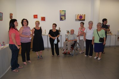El taller d'arts decoratives exposa al Centre Cultural.