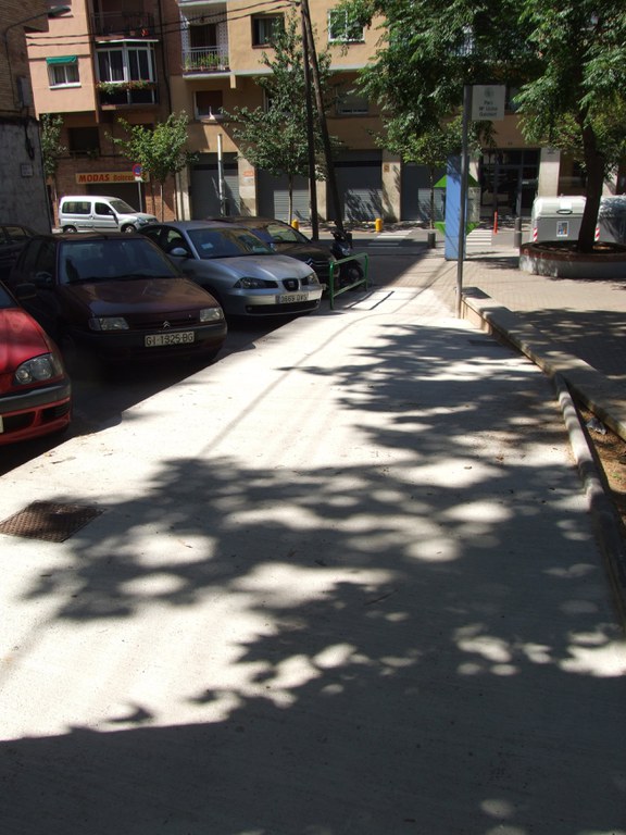 ripollet-urb-obres-brigada-040711-2.JPG