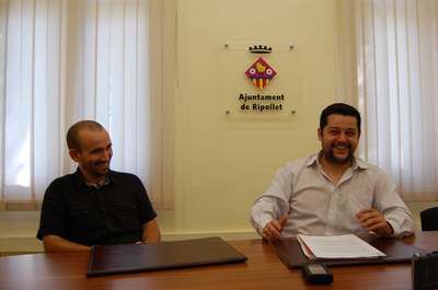 ripollet-ser-convivencia-ordenansa-convivencia-campanya-080711-9.JPG