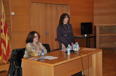 Continuen les activitats per ajudar a eradicar la violència contra les dones.