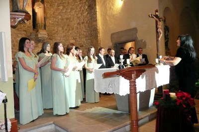 Amics del Teatre porta La corona d'espines de Sagarra al Centre Parroquial.