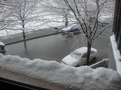 La nevada transcorre a Ripollet sense incidències.