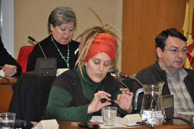 El CpR culpa el govern municipal per haver optat per la via privada per aconseguir la residència.