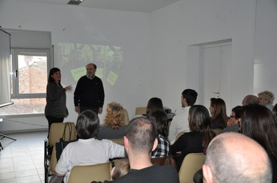 L'AFOCER presenta un reportatge fotogràfic sobre el Carnaval 2012.