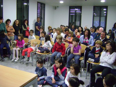 Desenes de nens i nenes s'apropen al món dels jeroglífics i l'antic Egipte.