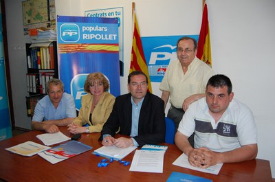 El PP de Ripollet presenta una moció per oferir pràctiques a les persones en atur.