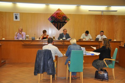 Ple ordinari de 27 de setembre de 2012El Ple Municipal aprova les festes locals pel 2013.