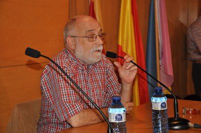 ripollet-soc-xerrda-arcadi-oliveres-031012-9.JPG
