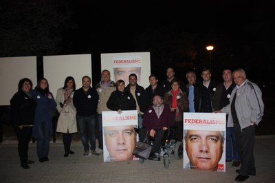 Militants del PSC es troben per iniciar la campanya electoral.