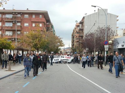Ampli seguiment de la Vaga General a Ripollet.