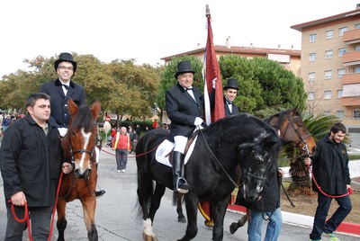 Multitudinària festa dels Tres Tombs a Ripollet.