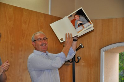 Imatge 2http://upload.ripollet.cat/FILES/JPG/ple-comiat-Parralejo-Martin-Viera-060717-89.JPG