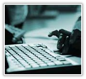 Prop de 70 persones han seguit els cursos d’informàtica del PMCiJ durant els darrers dos anys.