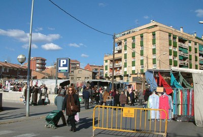 Crítiques del CpR a la gestió urbanística i comercial de l'equip de govern.