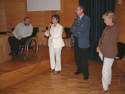 Homenatge als cinc ripolletencs que van morir als camps d’extermini nazis.