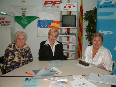 El PP proposa abandonar el ‘malgastament municipal’ per reduir el preu del menjador escolar.