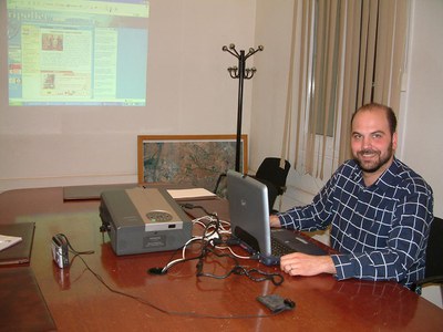 Joventut presenta els documents i propostes que es debatran al ‘Joveneix 2005’ .