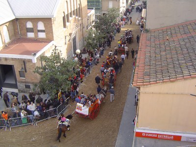 Milers de persones gaudeixen dels Tres Tombs de Ripollet.