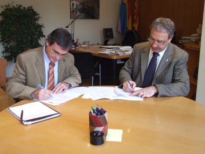 L'Ajuntament signa un conveni amb FECSA per millorar l'execució de les seves obres.