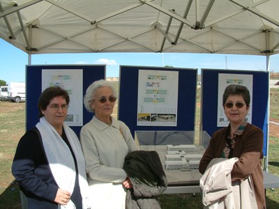 ripollet-urbanisme-centre-gent-gran-visita-consellera-080307.jpg (21).JPG