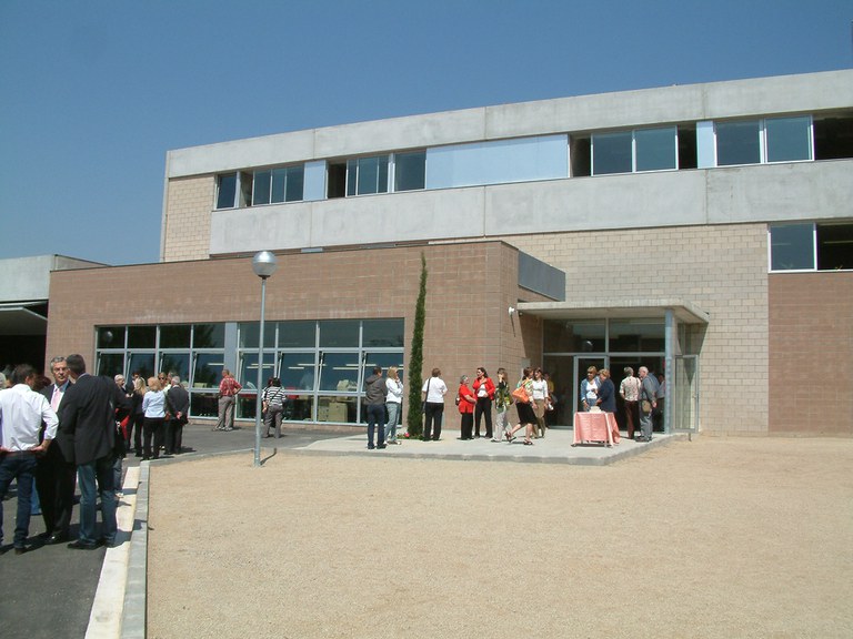 ripollet-serveis-socials-centre-ocupacional-inauguracio-100507 (25).JPG