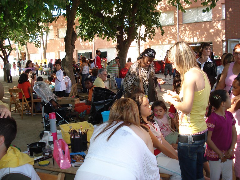 ripollet-educacio-festa-escursell-080607 (2).JPG