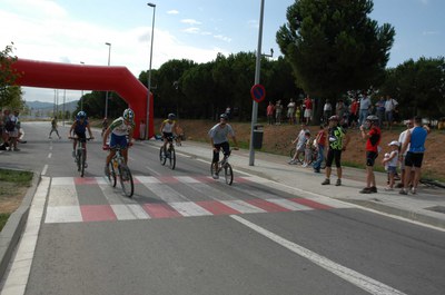 Avanç de la Festa MajorCursa ciclista.