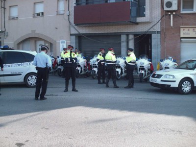 Detenen els pressumptes lladres d'un supermercat de Ripollet i d'una desena de comerços del Vallès.